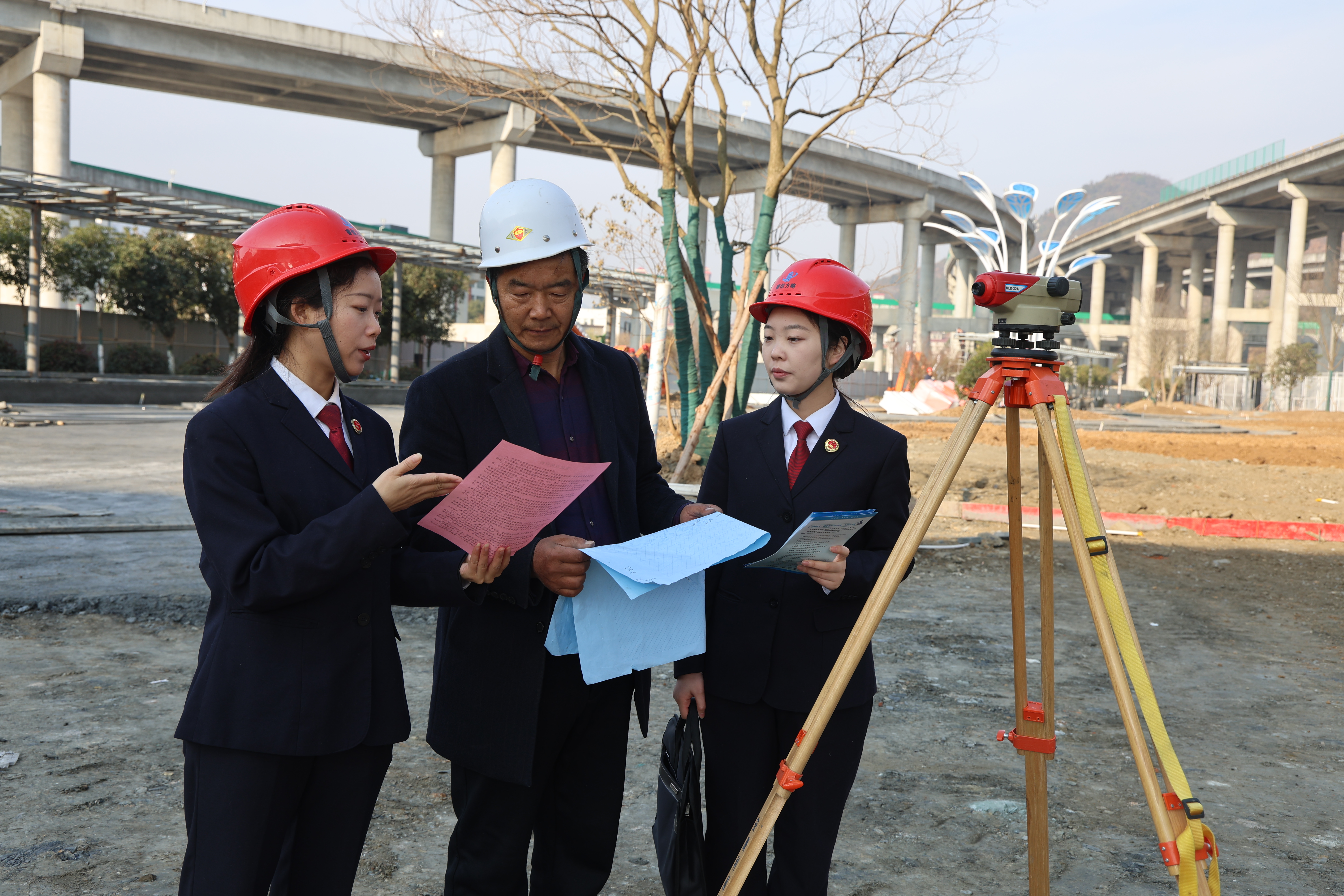 ����н�Y�����ͽoһ������