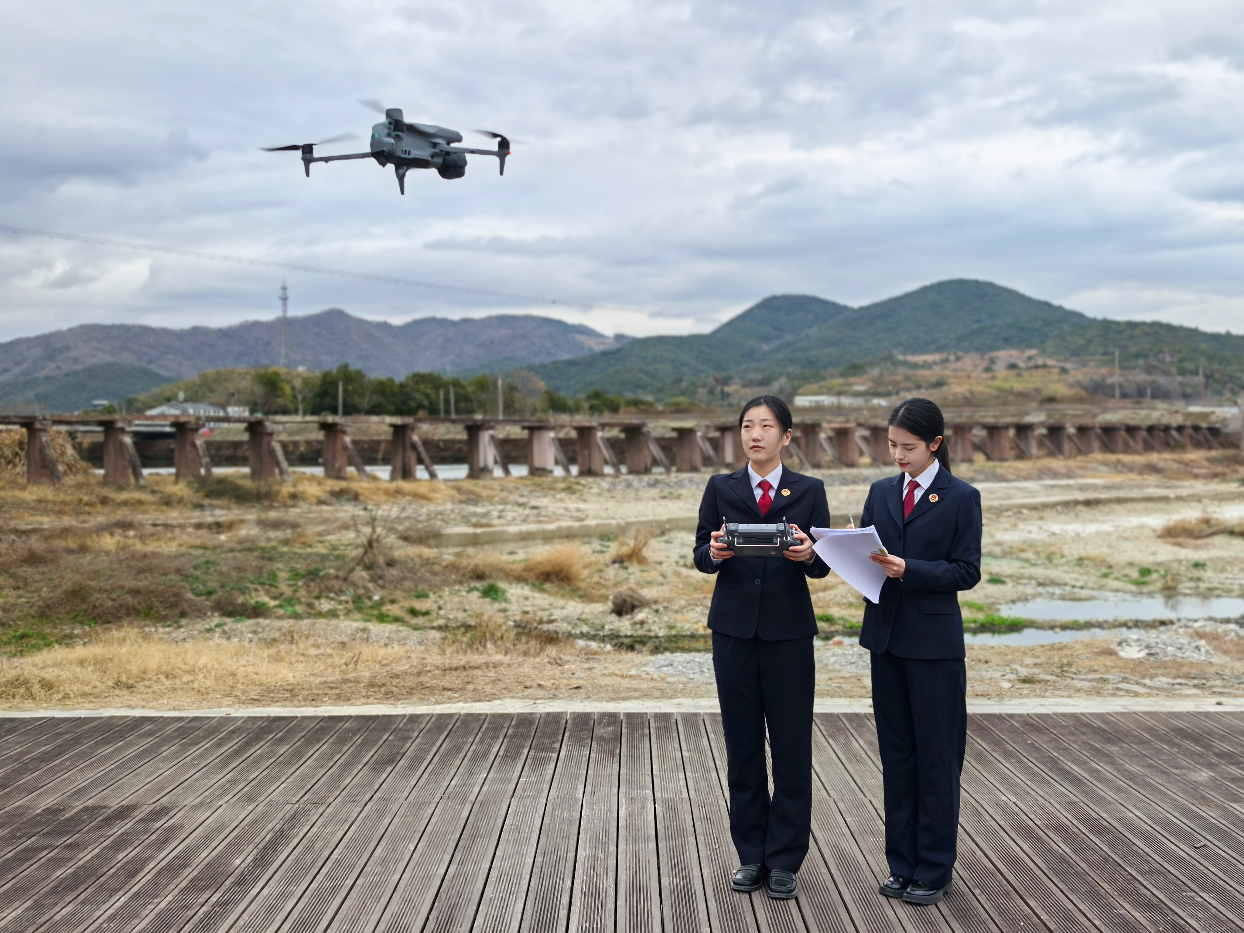 �o��ء��w�z��