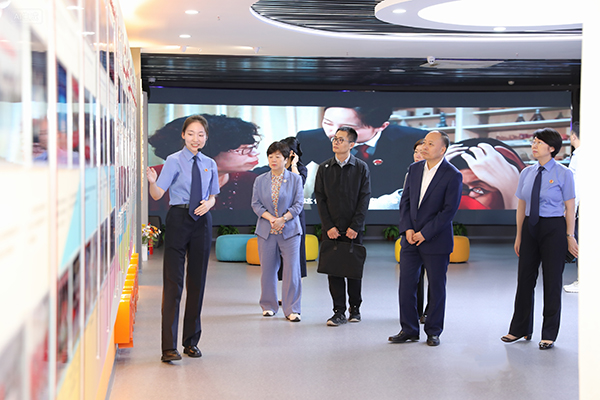 ���������߾��ȵęz���Мض�