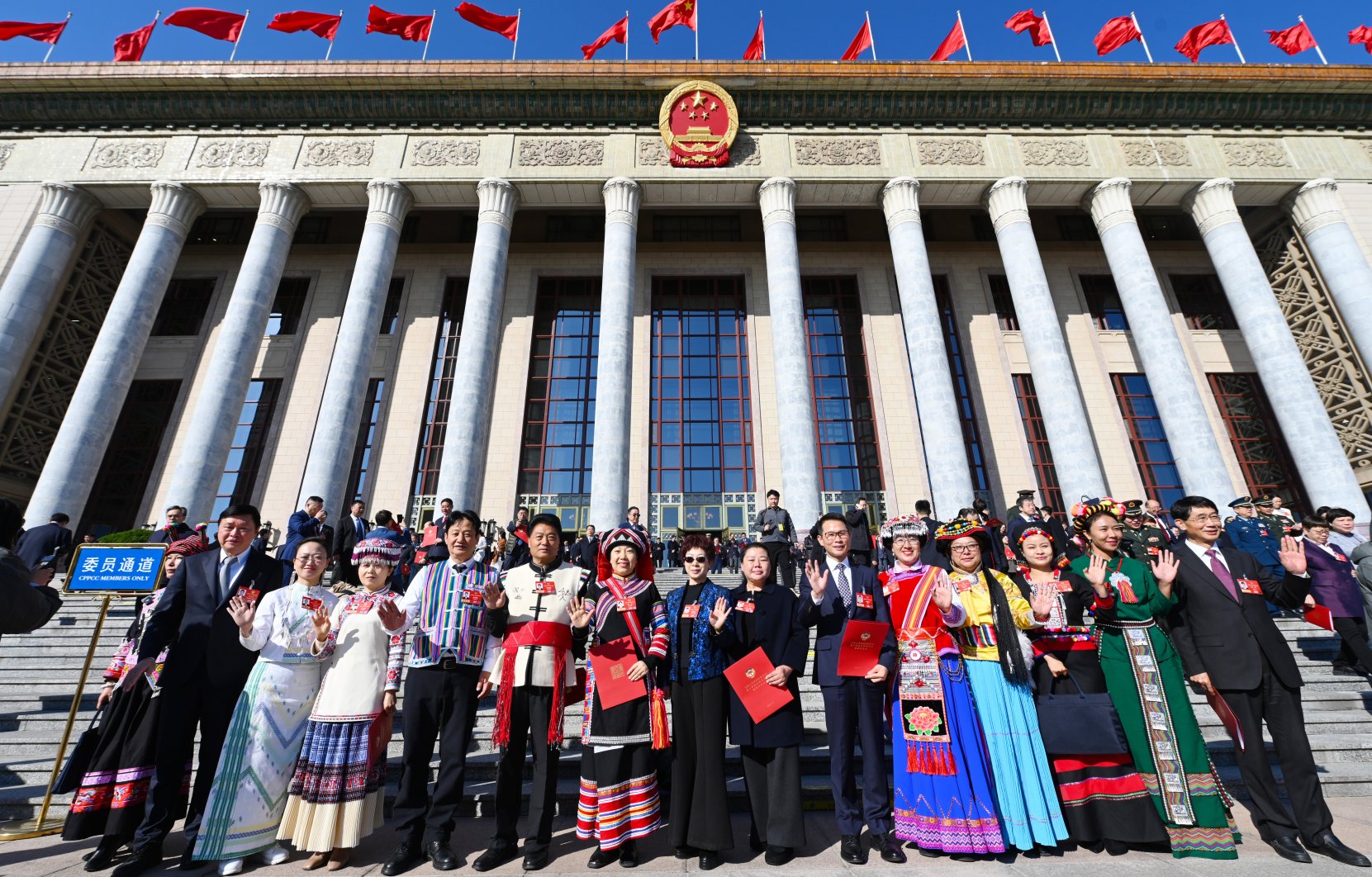 �ɕ�(hu��)�D�������(hu��)����(n��i)�� �p�򱼸�