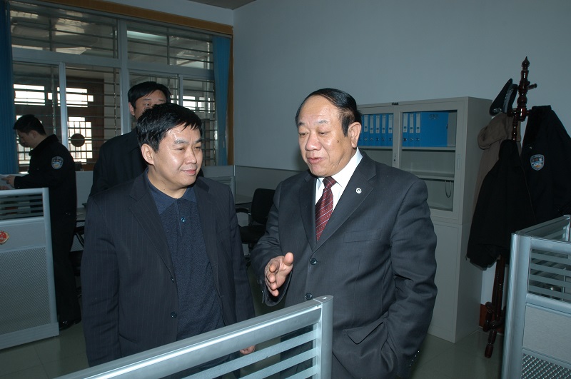 2007��11�����r��ɽ�|ʡ�z��Ժ�h�M����ӛ�����z���L�x���ҵ��|�I�Йz��Ժ�z��ָ��(d��o)������