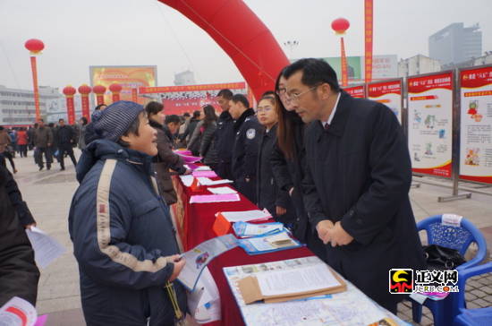 ��������:�_չ