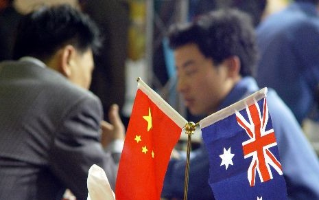 �����A���񹲺͇�(gu��)��(du��)���Q(m��o)�׷���