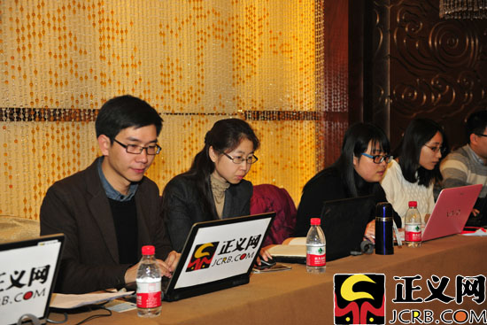 �����ˆT���ڞ���ֱ�����ʂ�