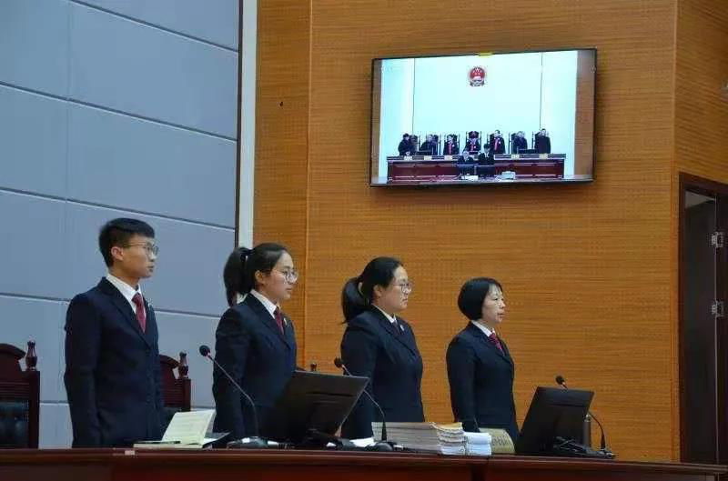 ����500��320